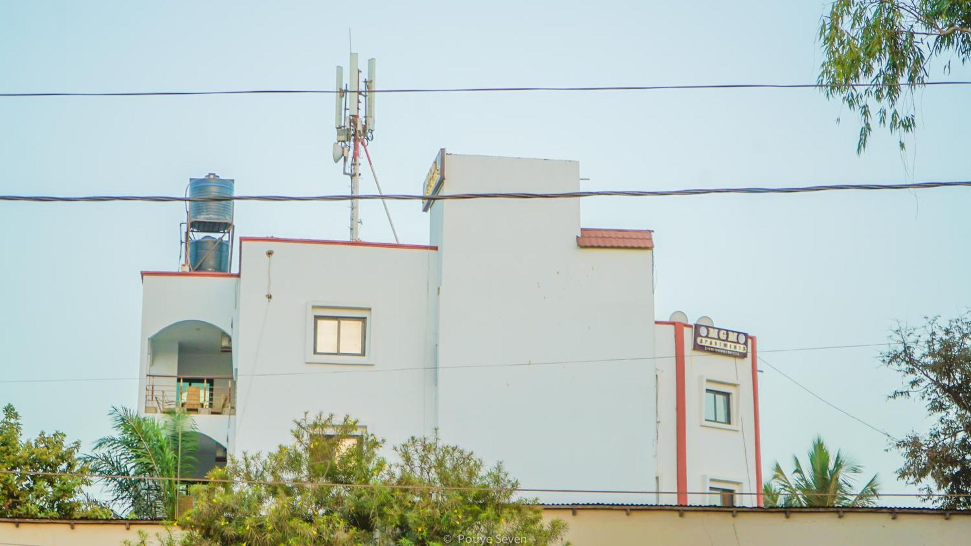 Mgm Apartments Gambia Kololi Luaran gambar