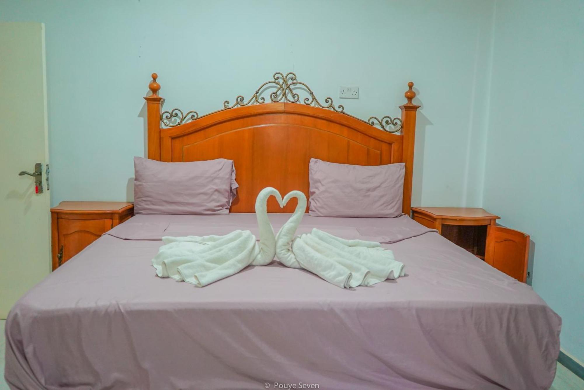 Mgm Apartments Gambia Kololi Luaran gambar